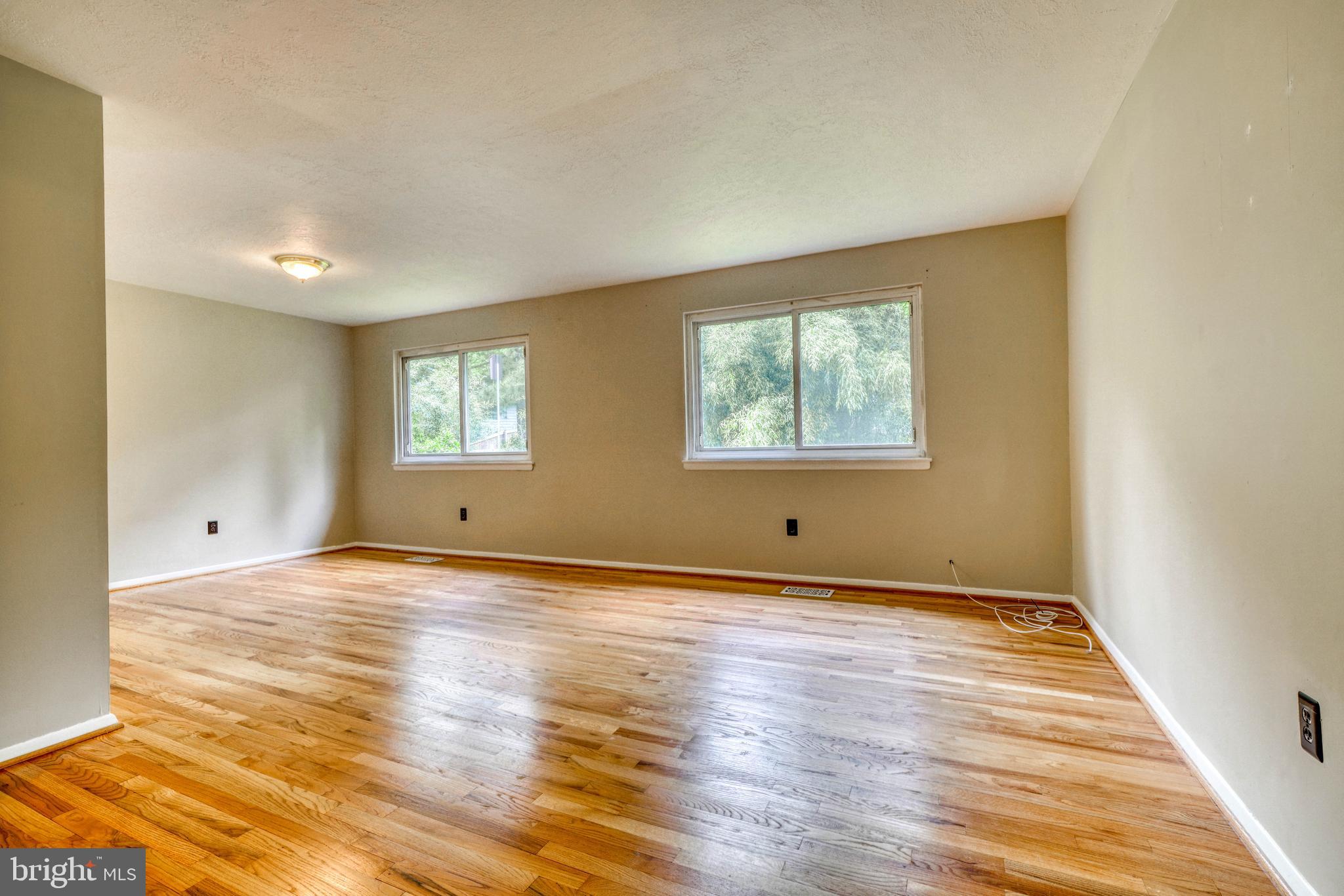 MONTPELIER WEST - Residential