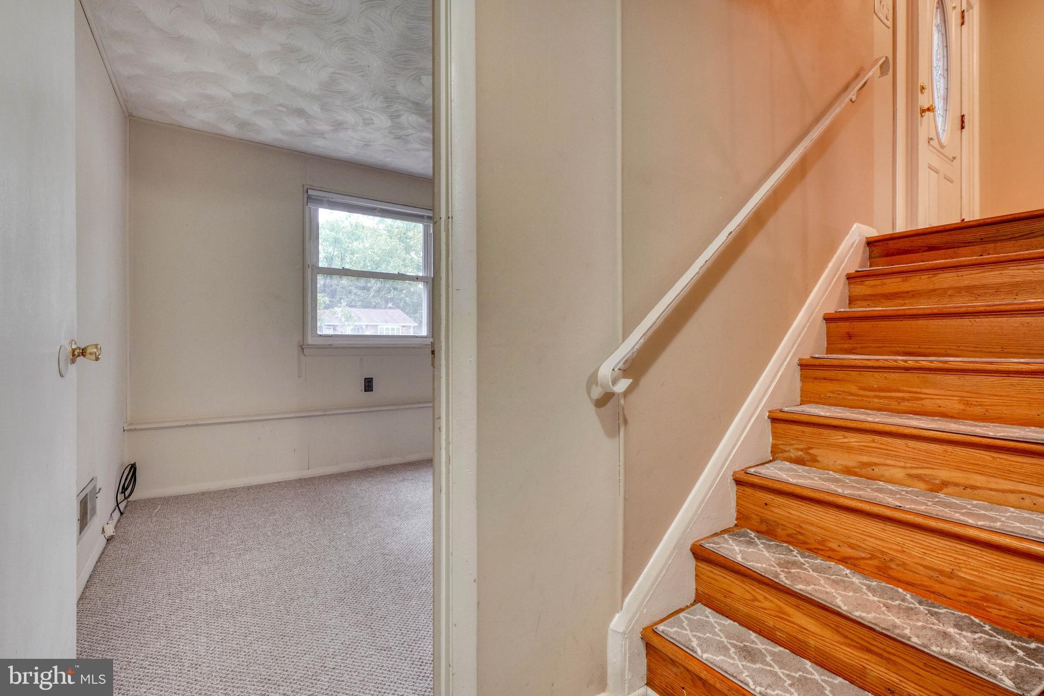 MONTPELIER WEST - Residential