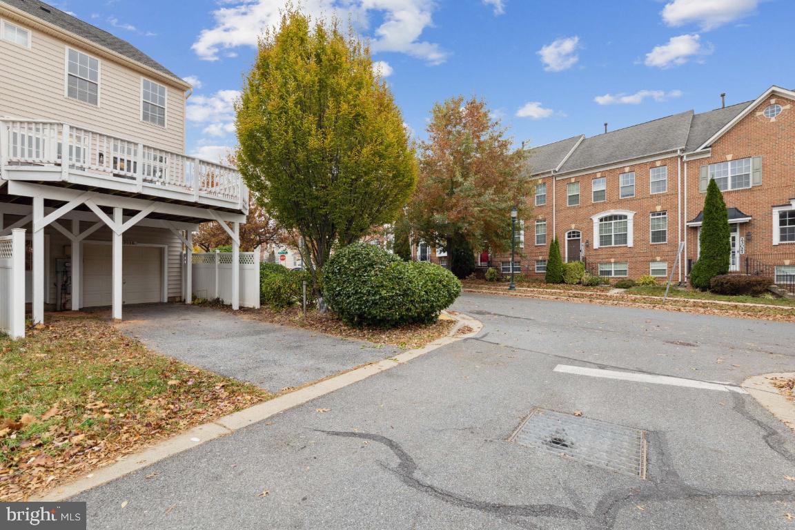 GREENWAY VILLAGE - Residential