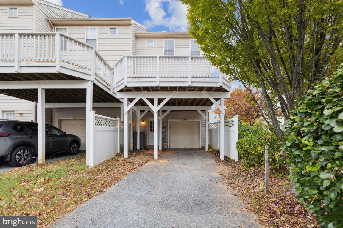 GREENWAY VILLAGE - Residential