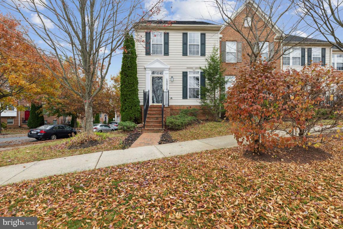 GREENWAY VILLAGE - Residential