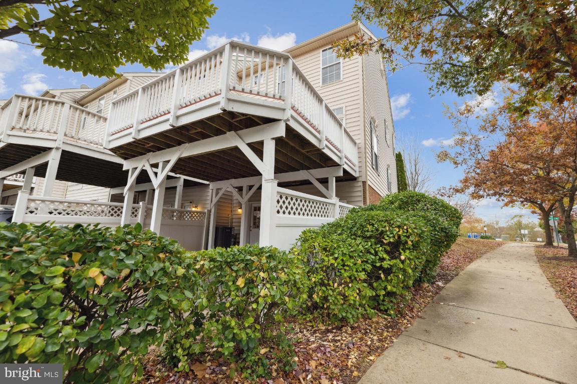 GREENWAY VILLAGE - Residential