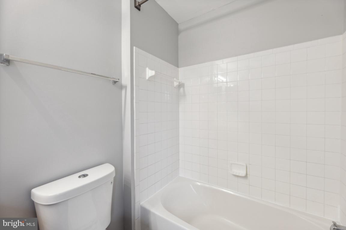 GREENWAY VILLAGE - Residential