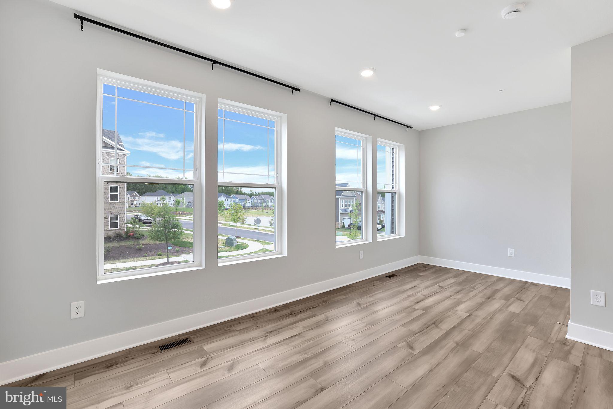 CHARLES COUNTY - Residential Lease