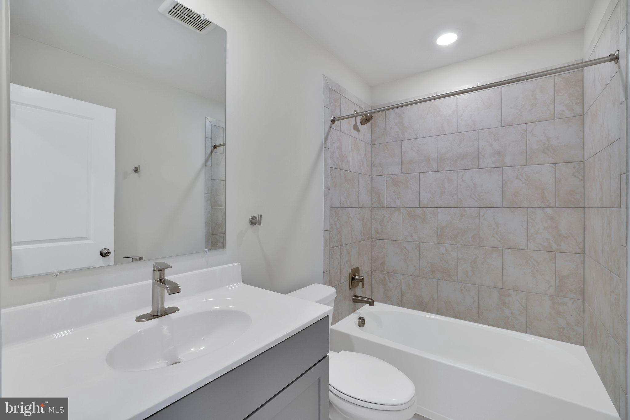 CHARLES COUNTY - Residential Lease