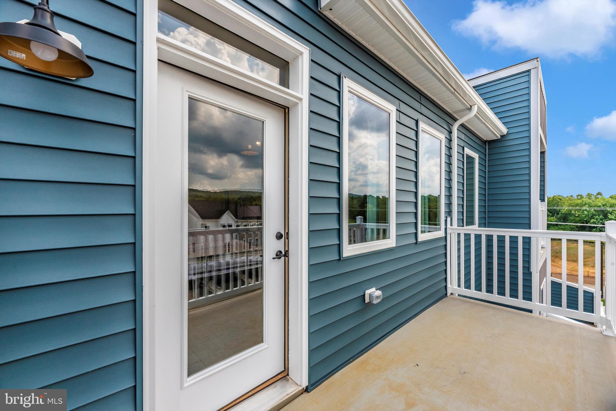 GAMBRILL GLENN - Residential Lease