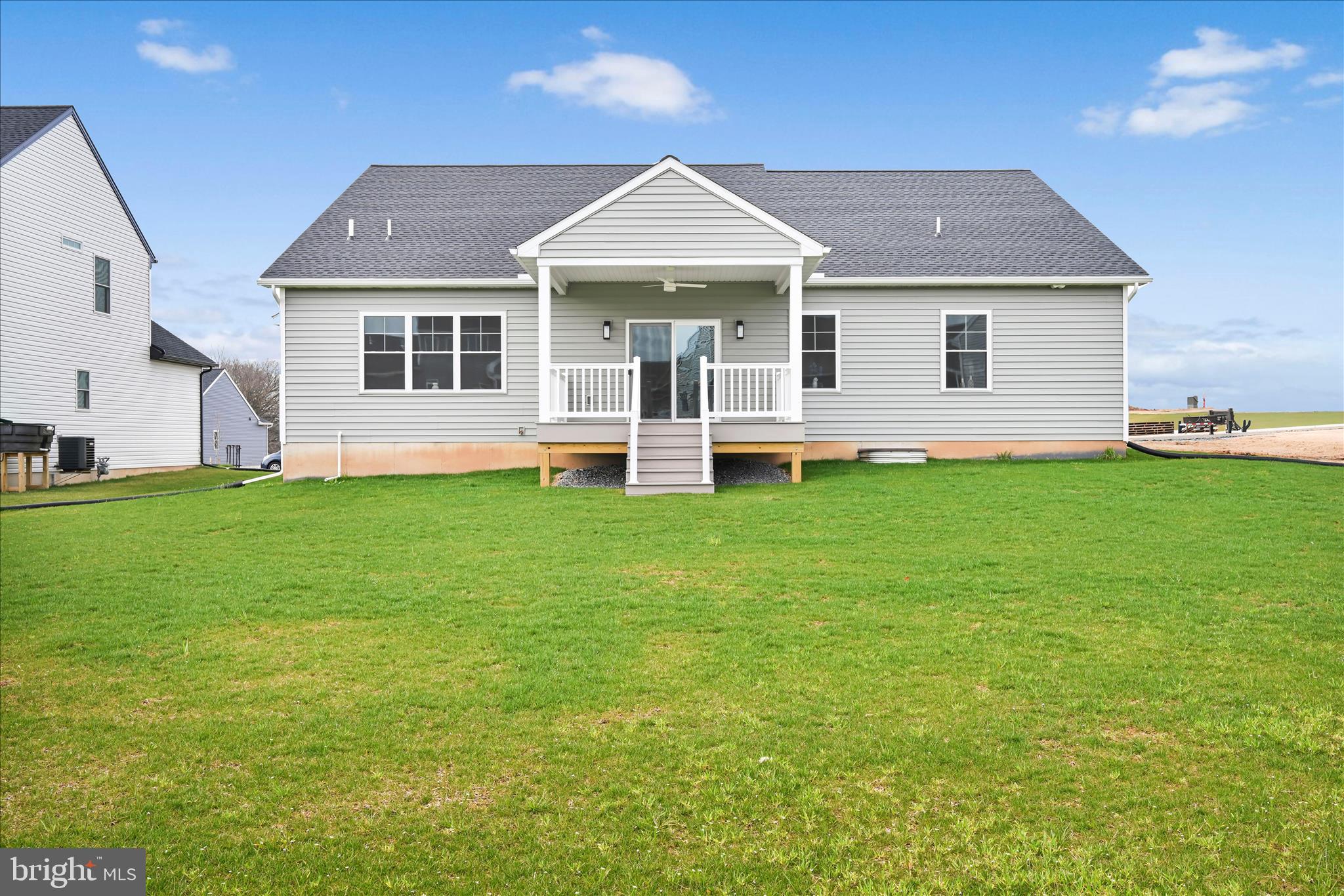 STONEY BROOK - Residential