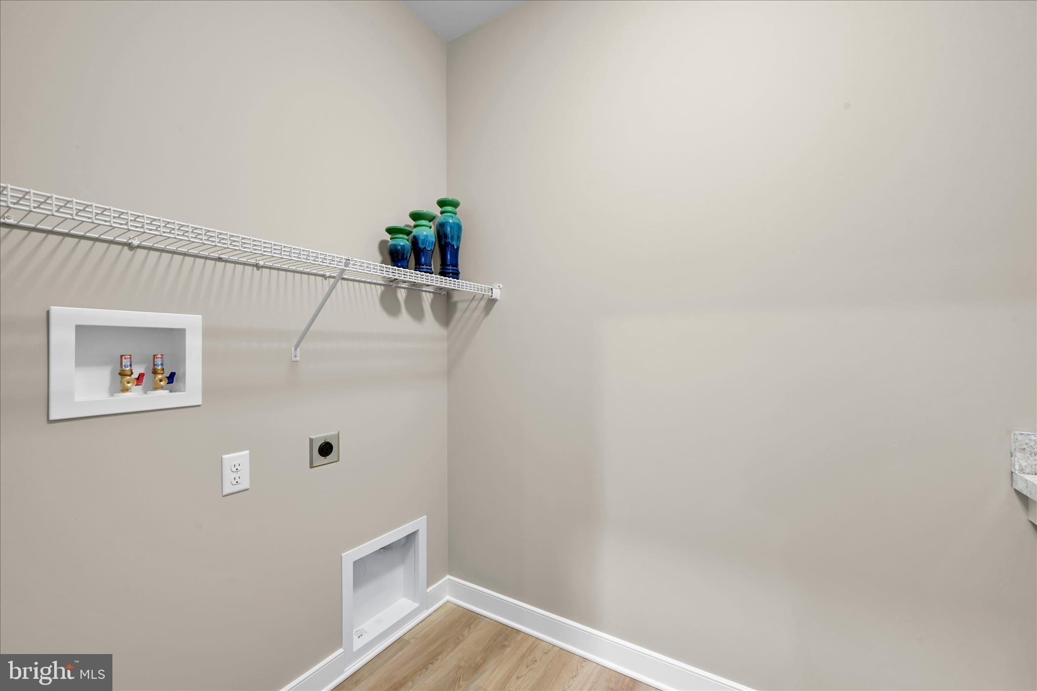 STONEY BROOK - Residential