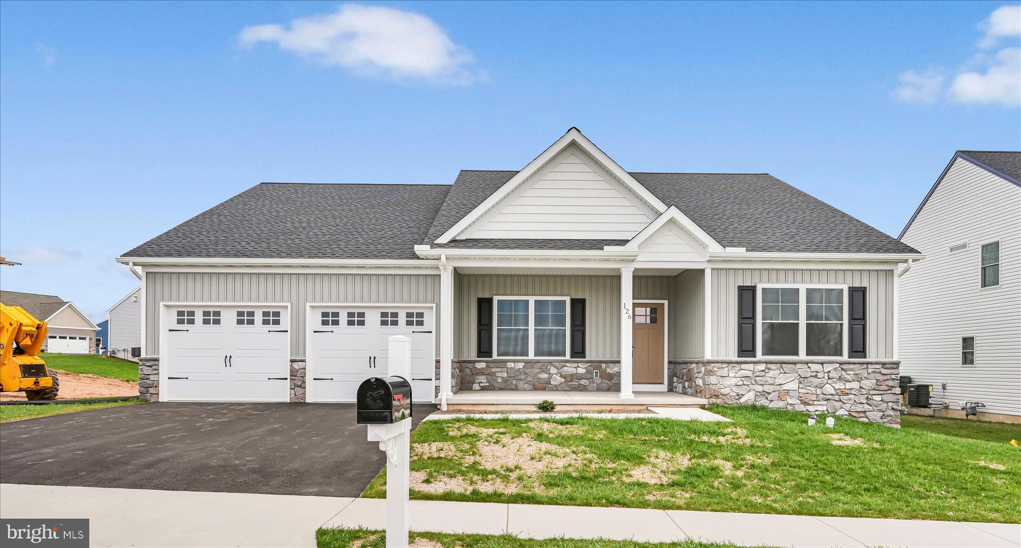 STONEY BROOK - Residential