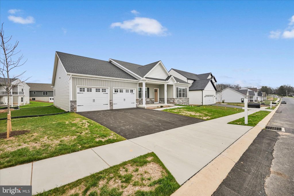 Photo of 126 N. West View, ELIZABETHTOWN, PA 17022 (MLS # PALA2075156)