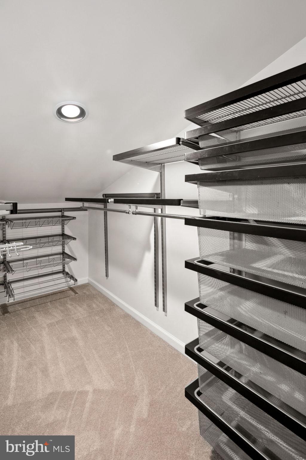 TWINBROOK - Residential