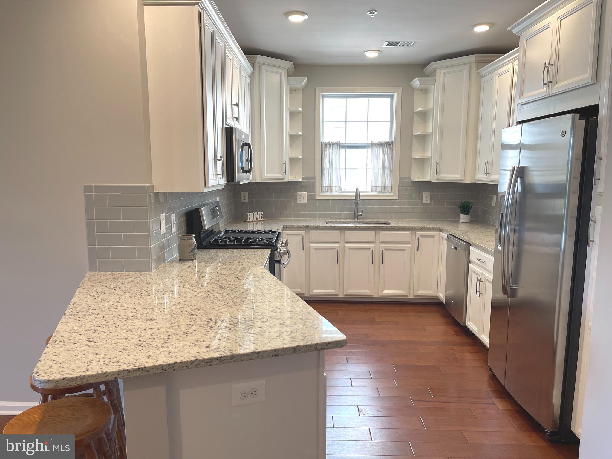 RIDGES AT LOUDOUN VALLEY - Residential