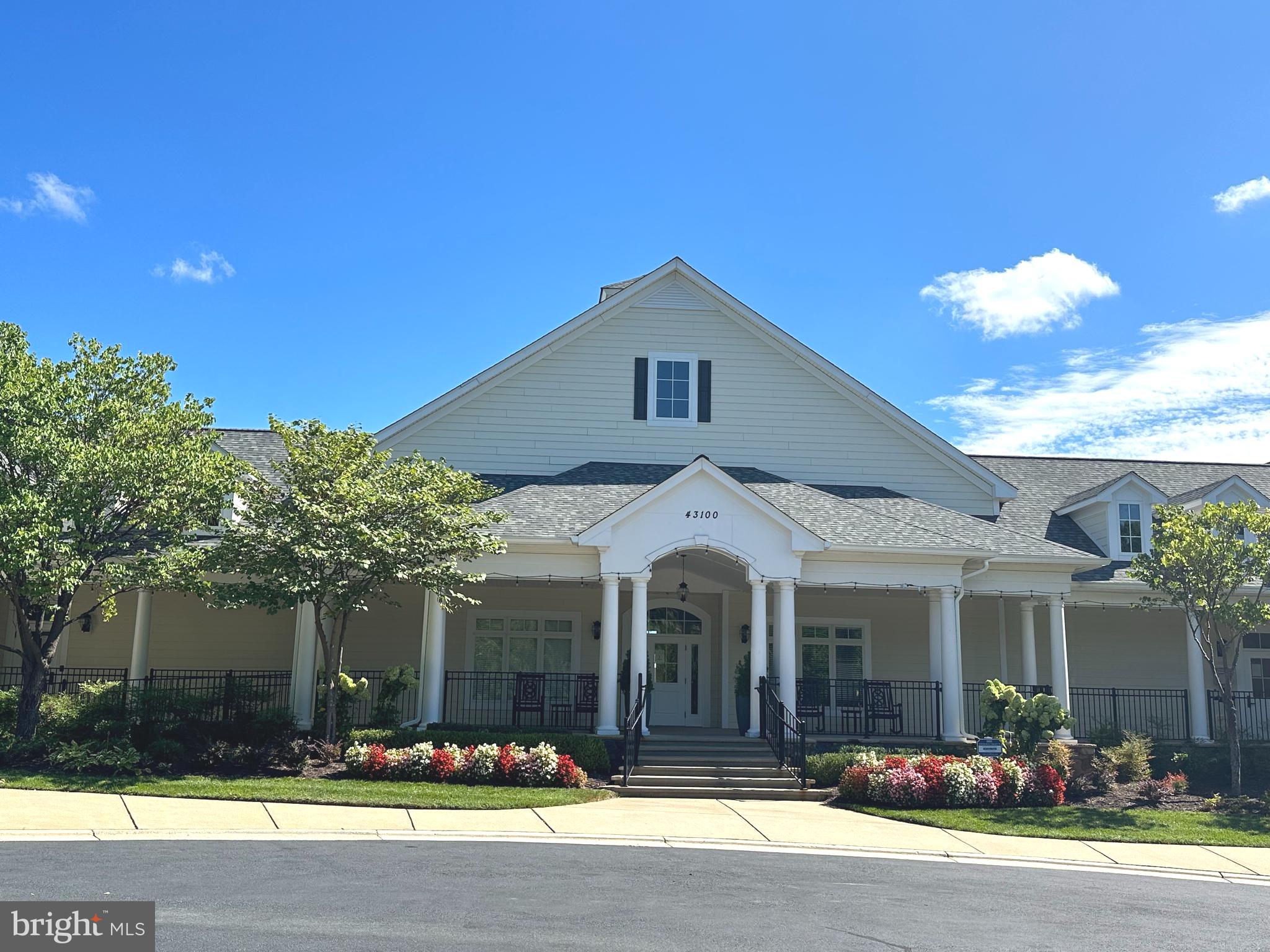 RIDGES AT LOUDOUN VALLEY - Residential