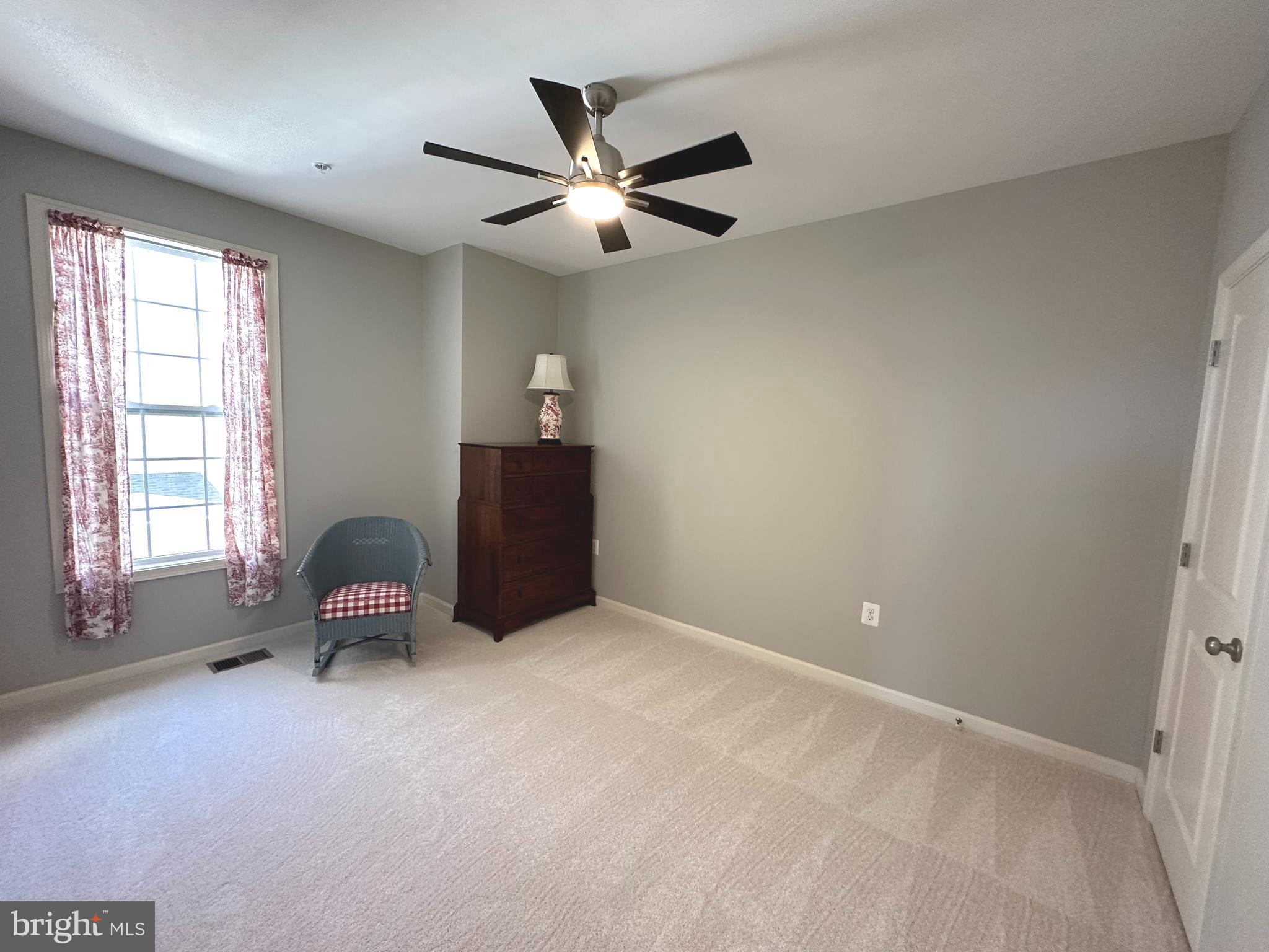 RIDGES AT LOUDOUN VALLEY - Residential