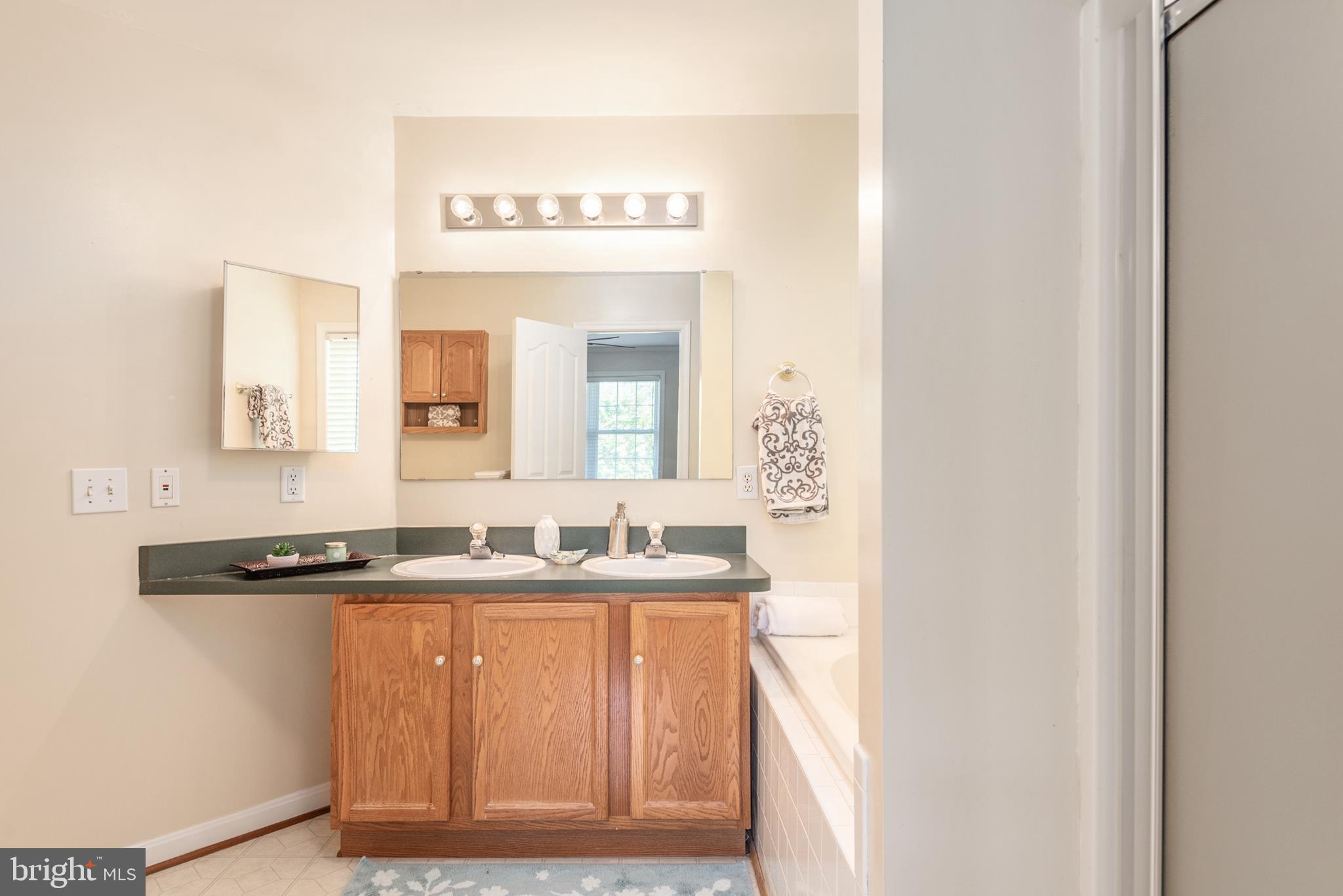 TIMBERLAKE - Residential