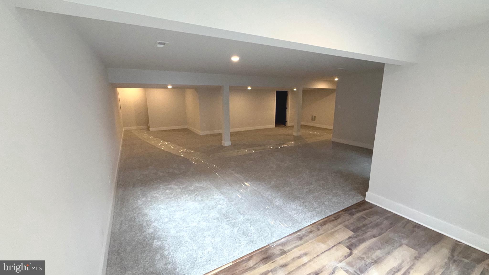 WINDFALL ACRES - Residential