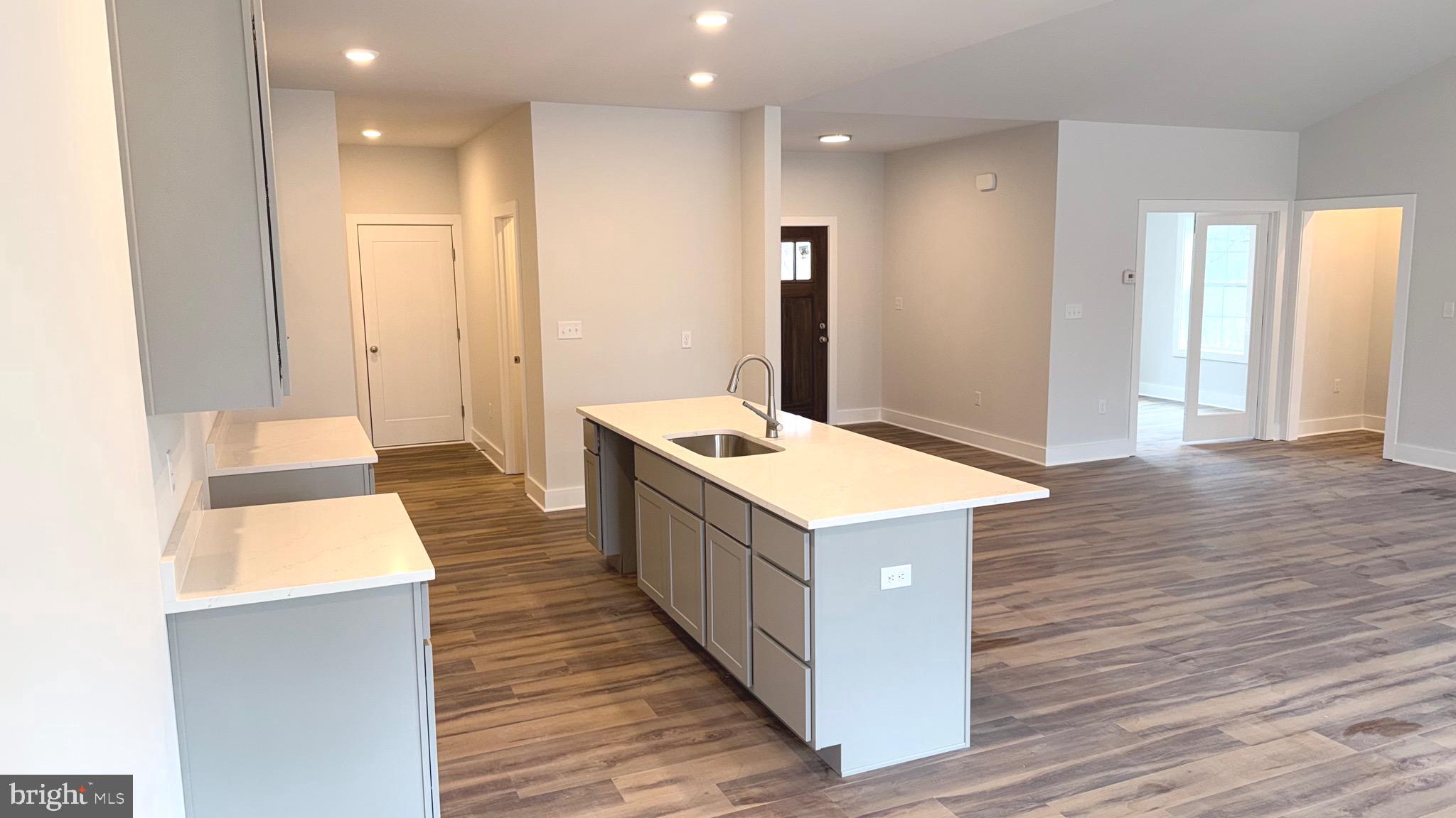 WINDFALL ACRES - Residential