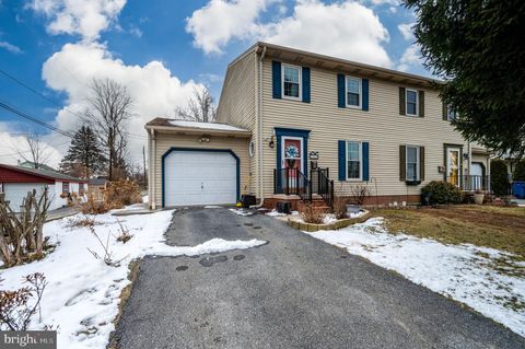 203 HUMMEL STREET HUMMELSTOWN PA 17036
