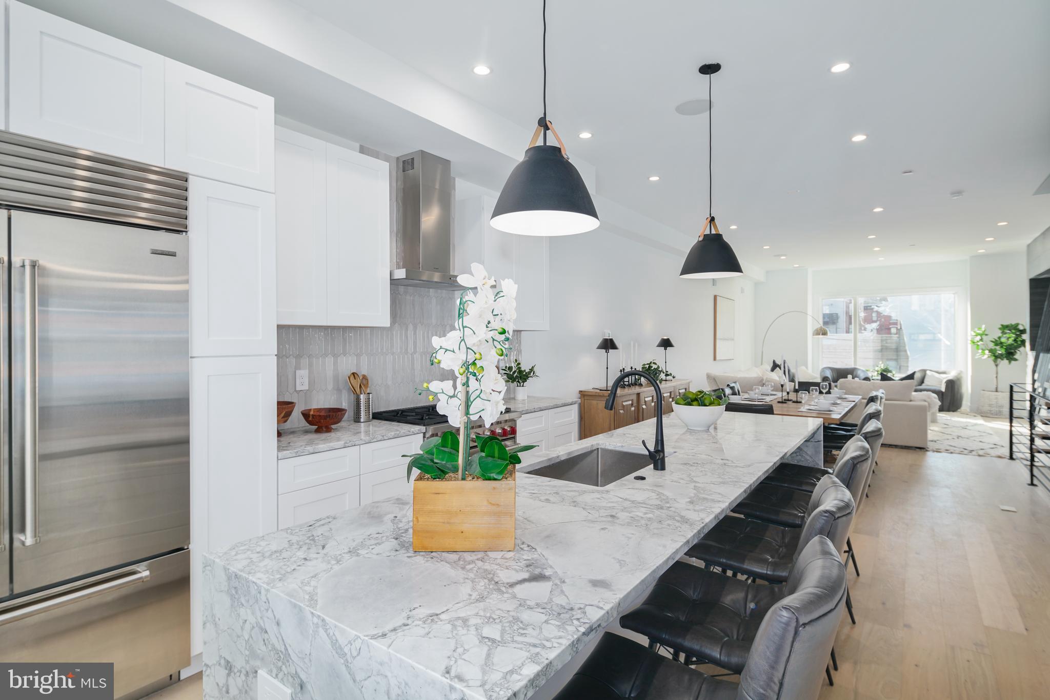 CENTER CITY - Residential