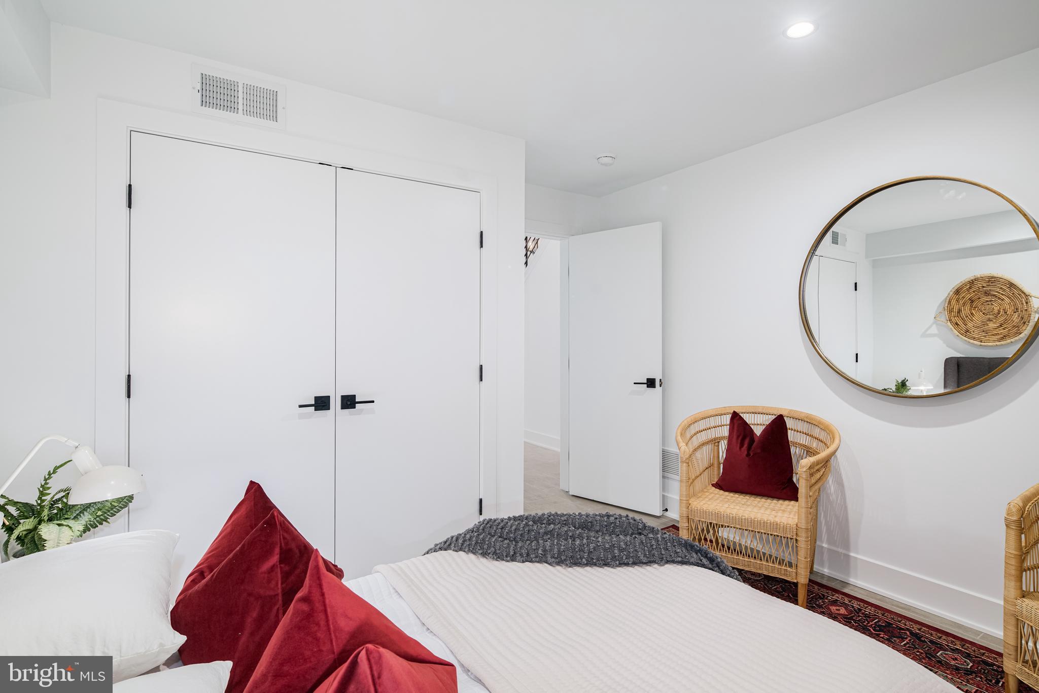 CENTER CITY - Residential