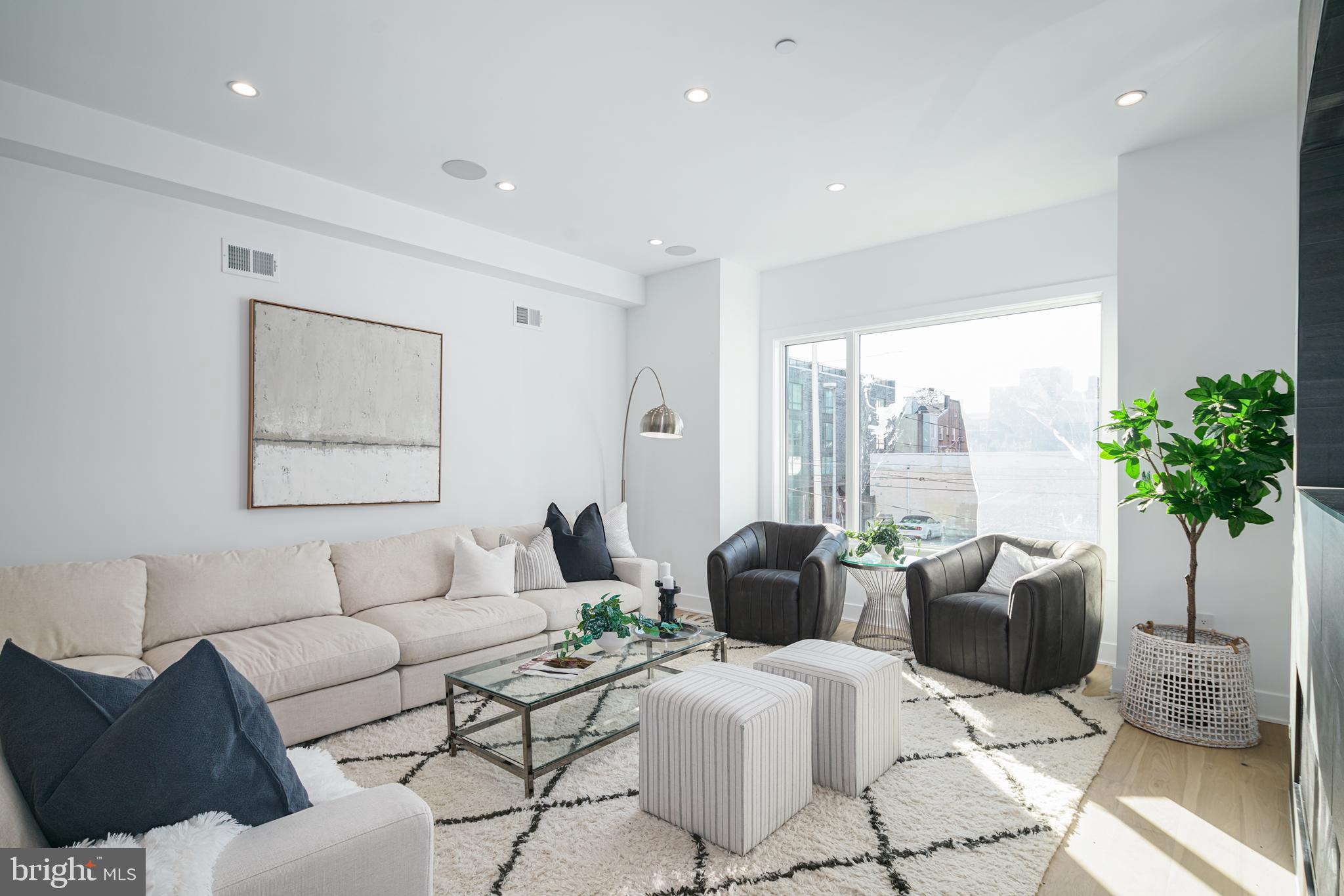 CENTER CITY - Residential