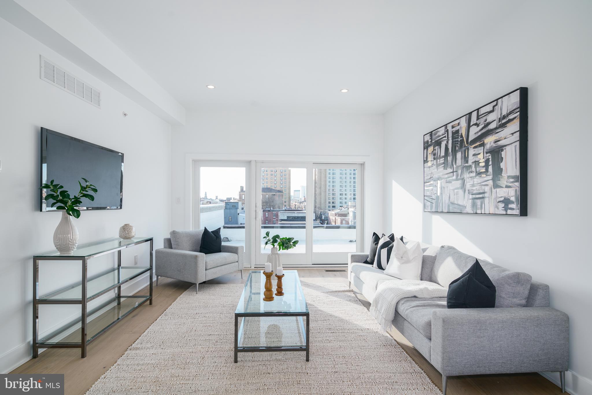 CENTER CITY - Residential