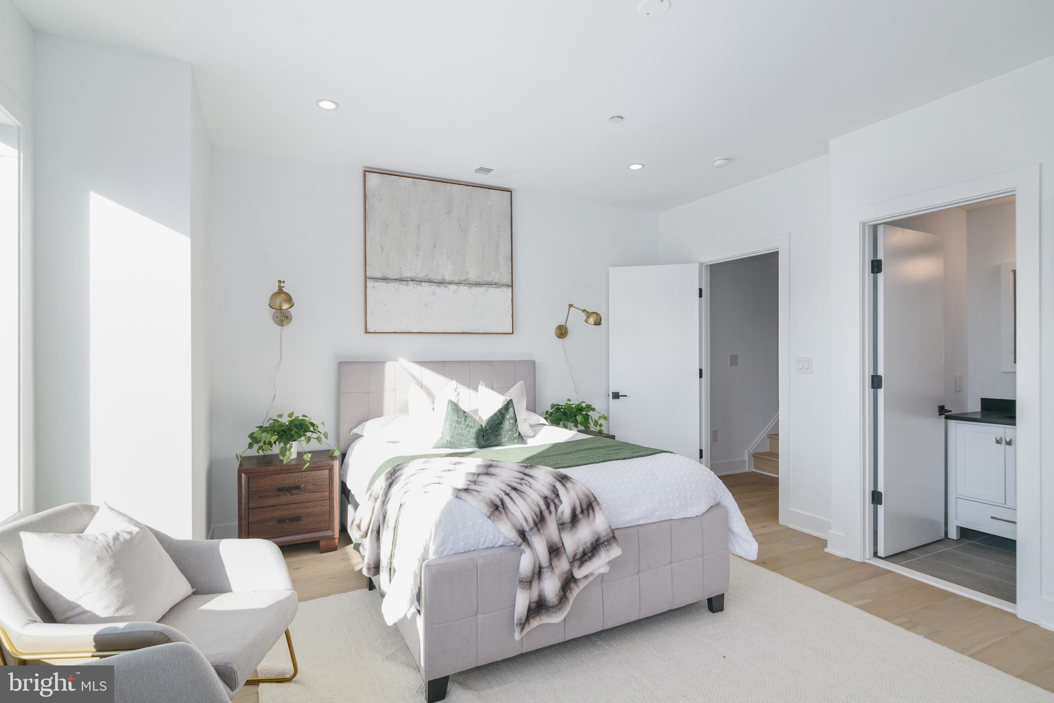 CENTER CITY - Residential