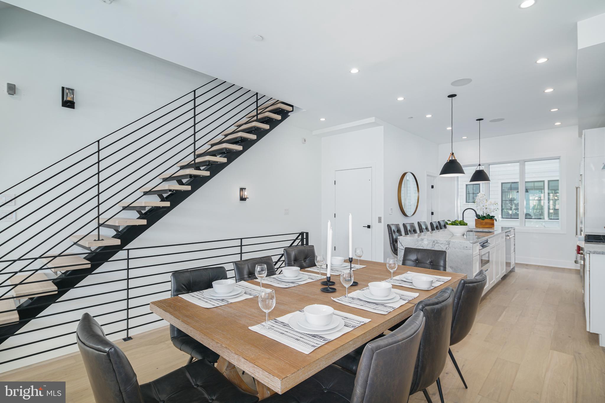 CENTER CITY - Residential