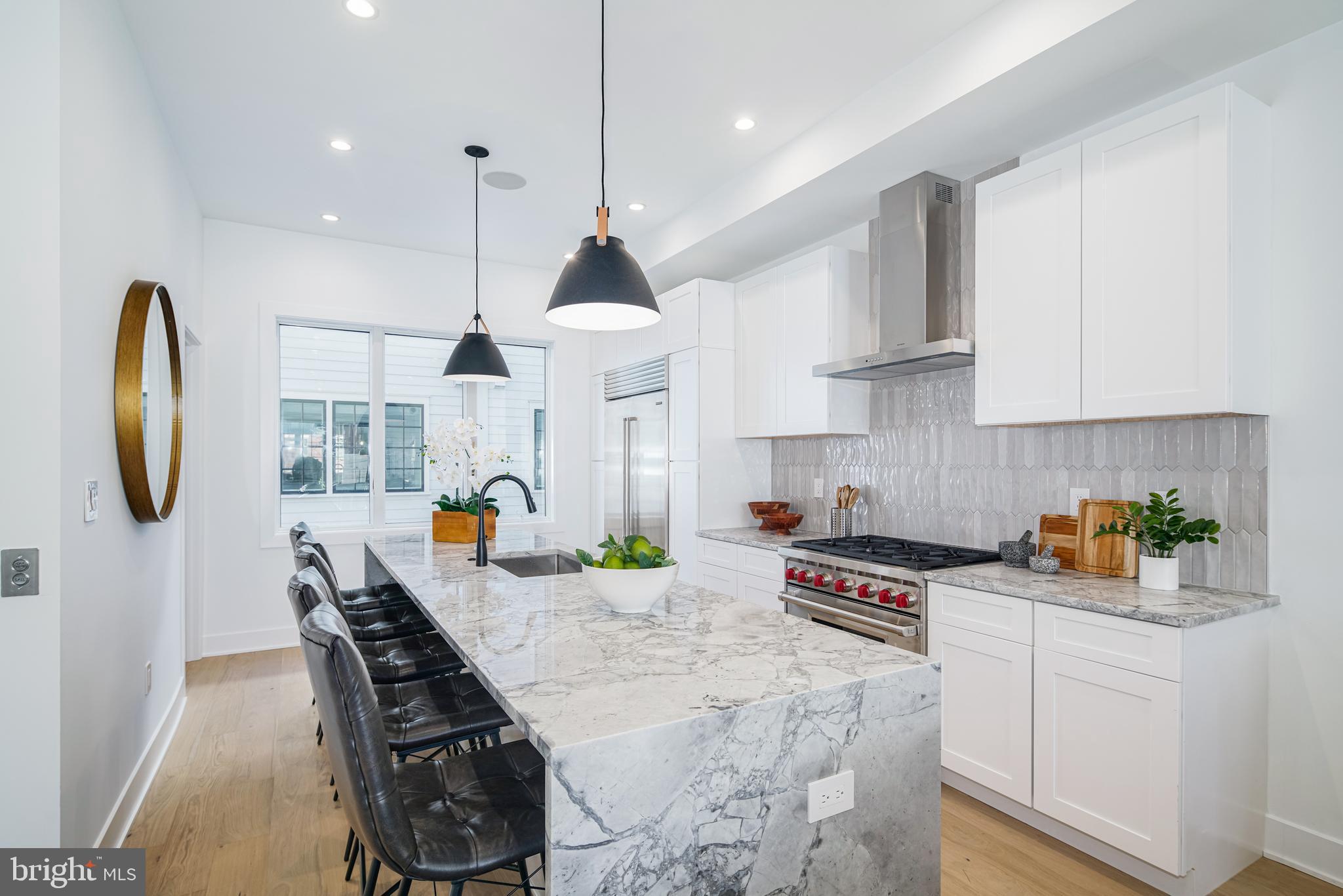 CENTER CITY - Residential