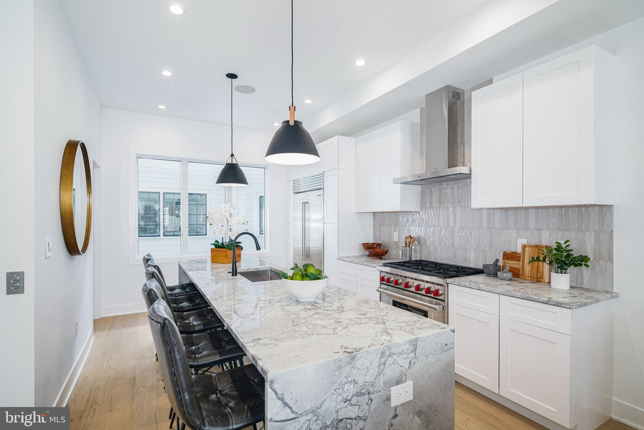 CENTER CITY - Residential