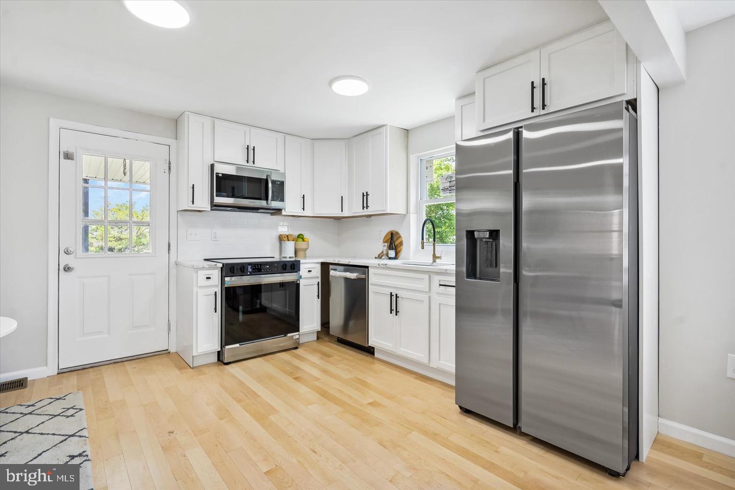 PIKESVILLE - Residential Lease