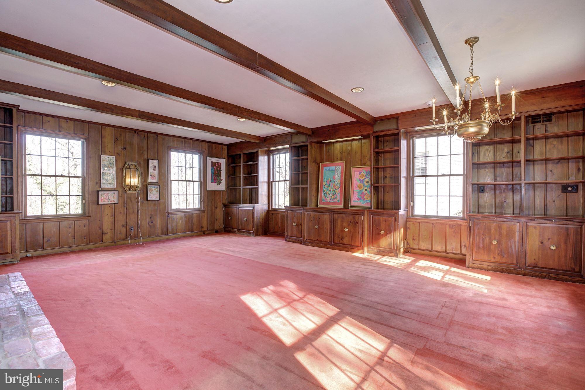 FARMINGTON - Residential