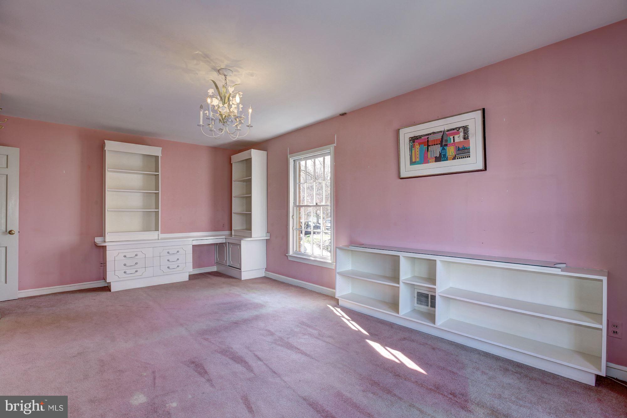 FARMINGTON - Residential