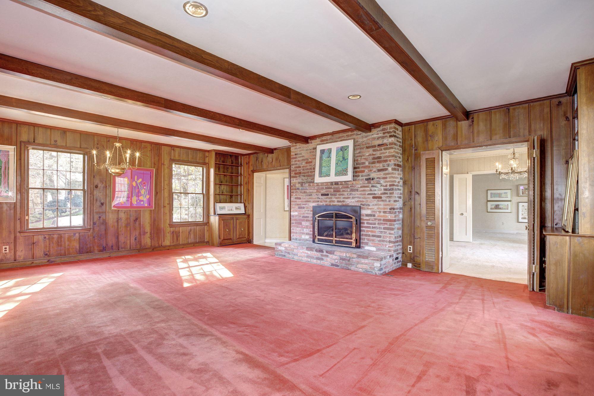 FARMINGTON - Residential