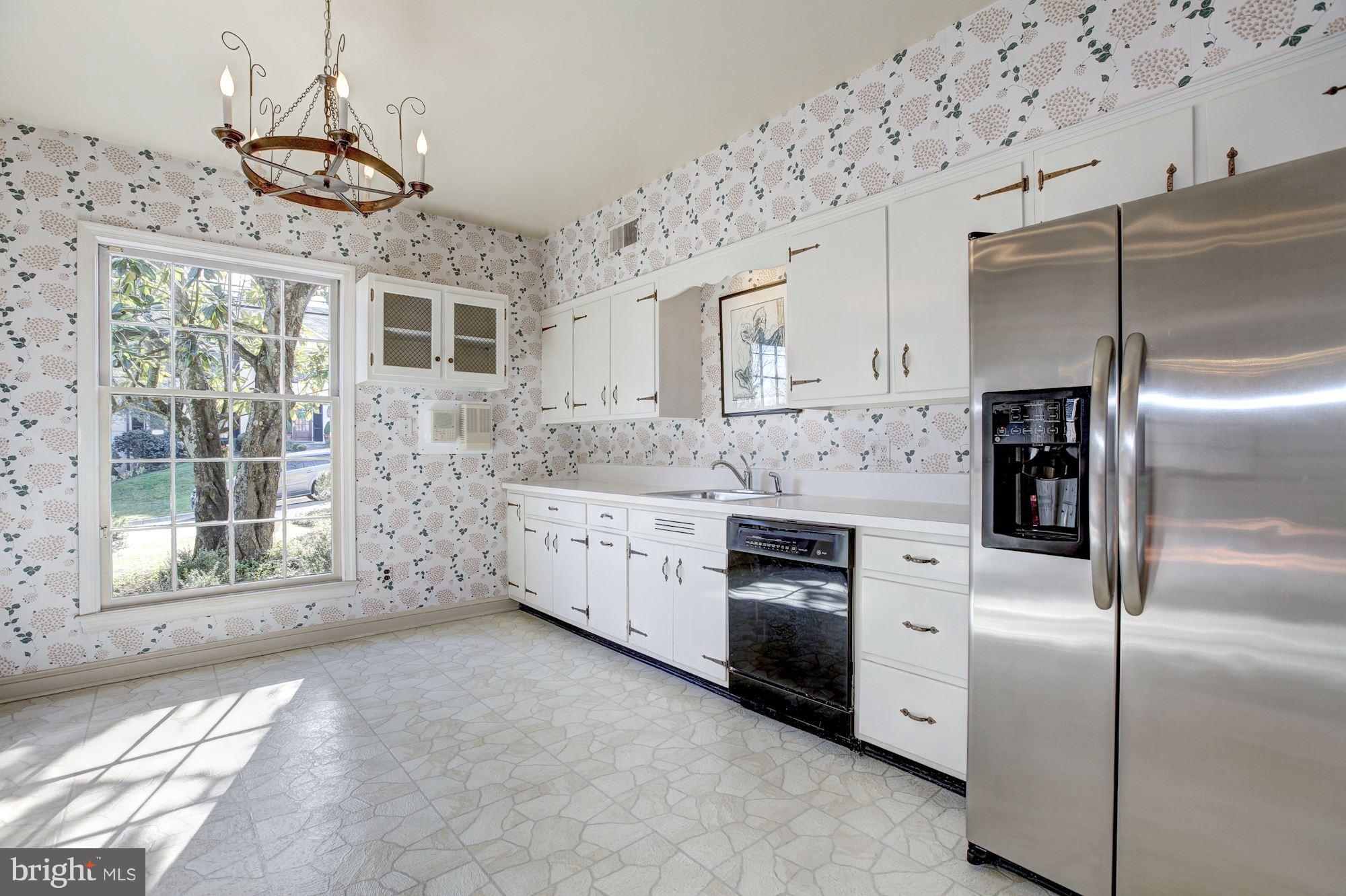 FARMINGTON - Residential