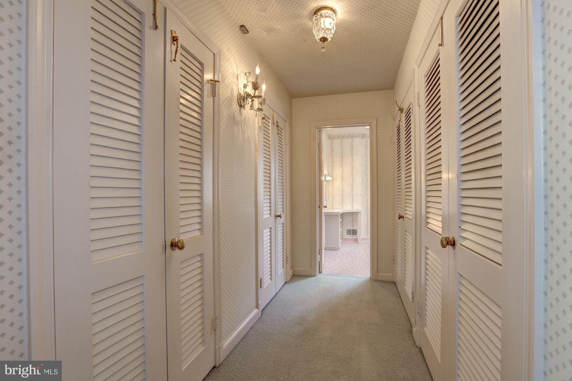 FARMINGTON - Residential