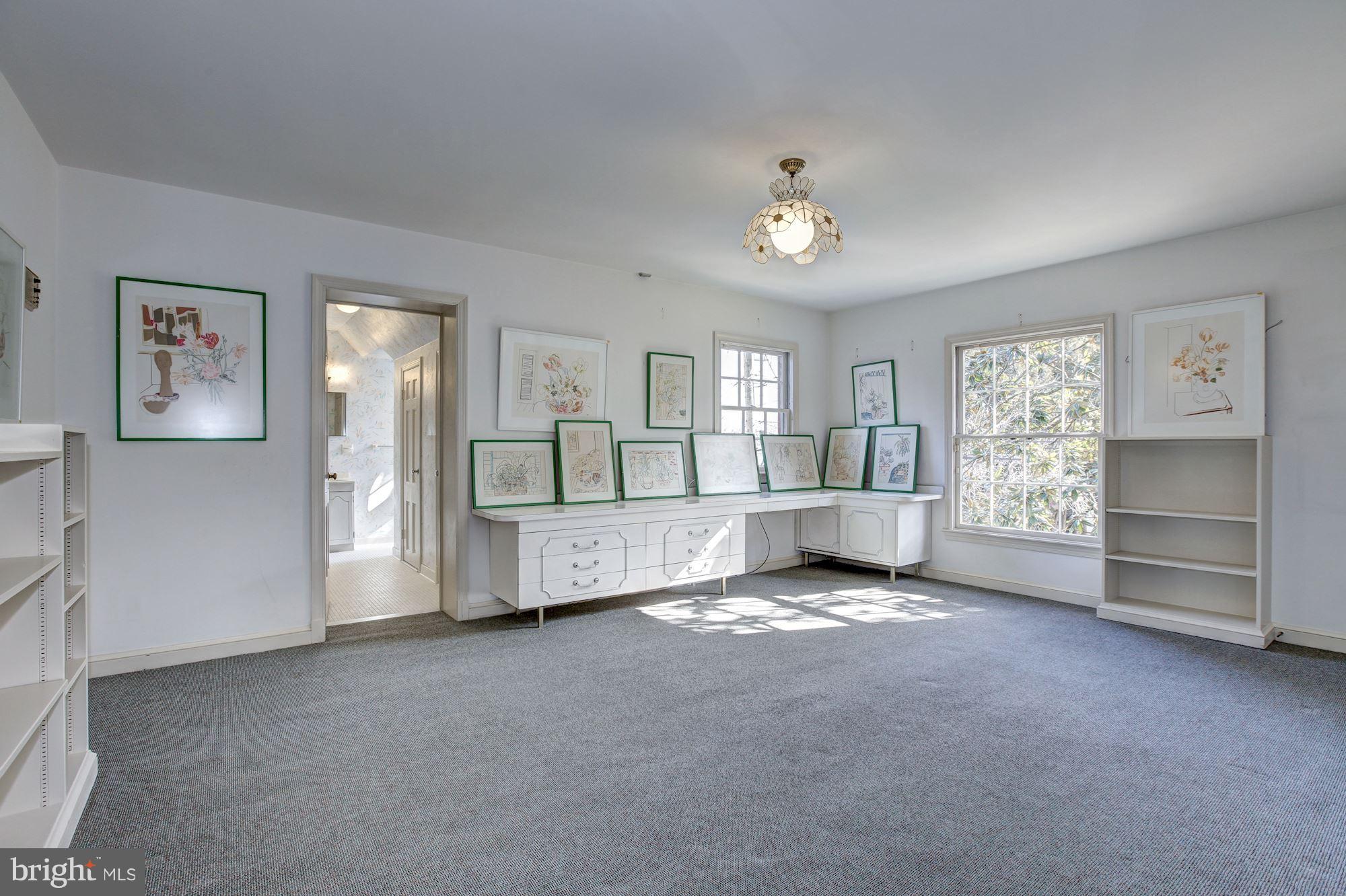 FARMINGTON - Residential