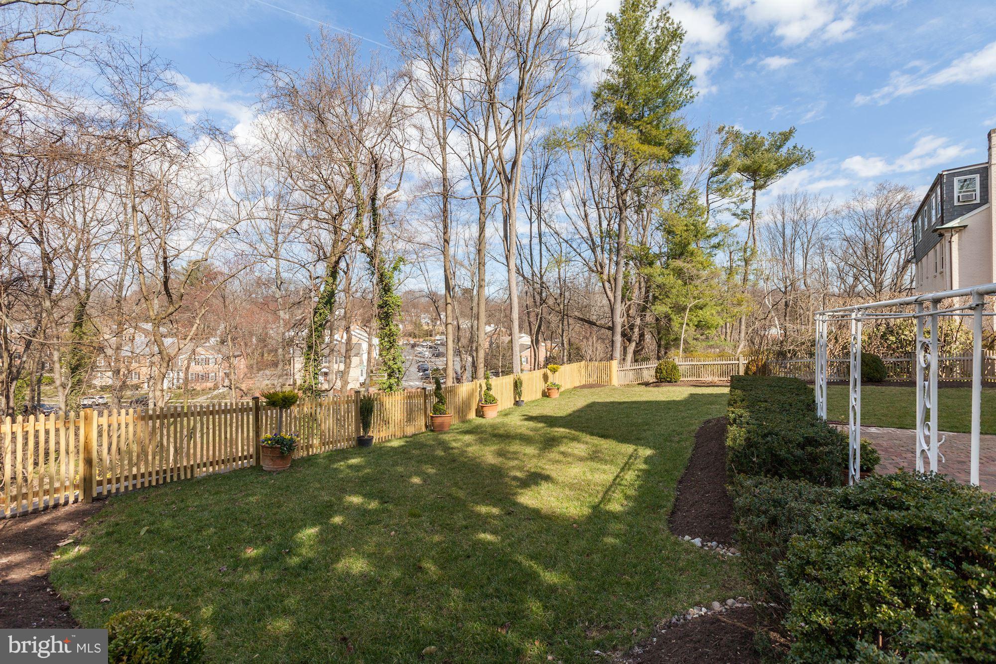 FARMINGTON - Residential