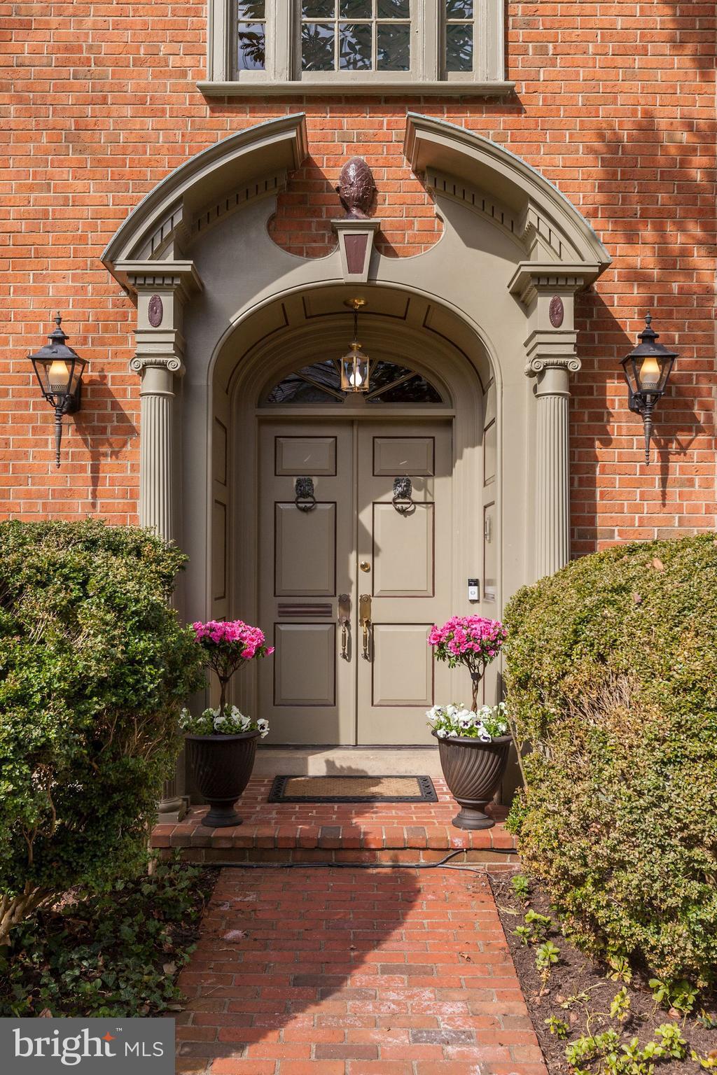 FARMINGTON - Residential