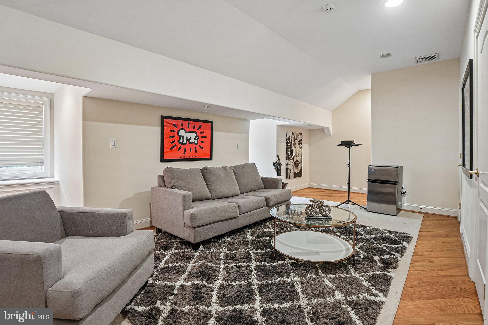 CARRIAGEHOUSEROWBRAN - Residential