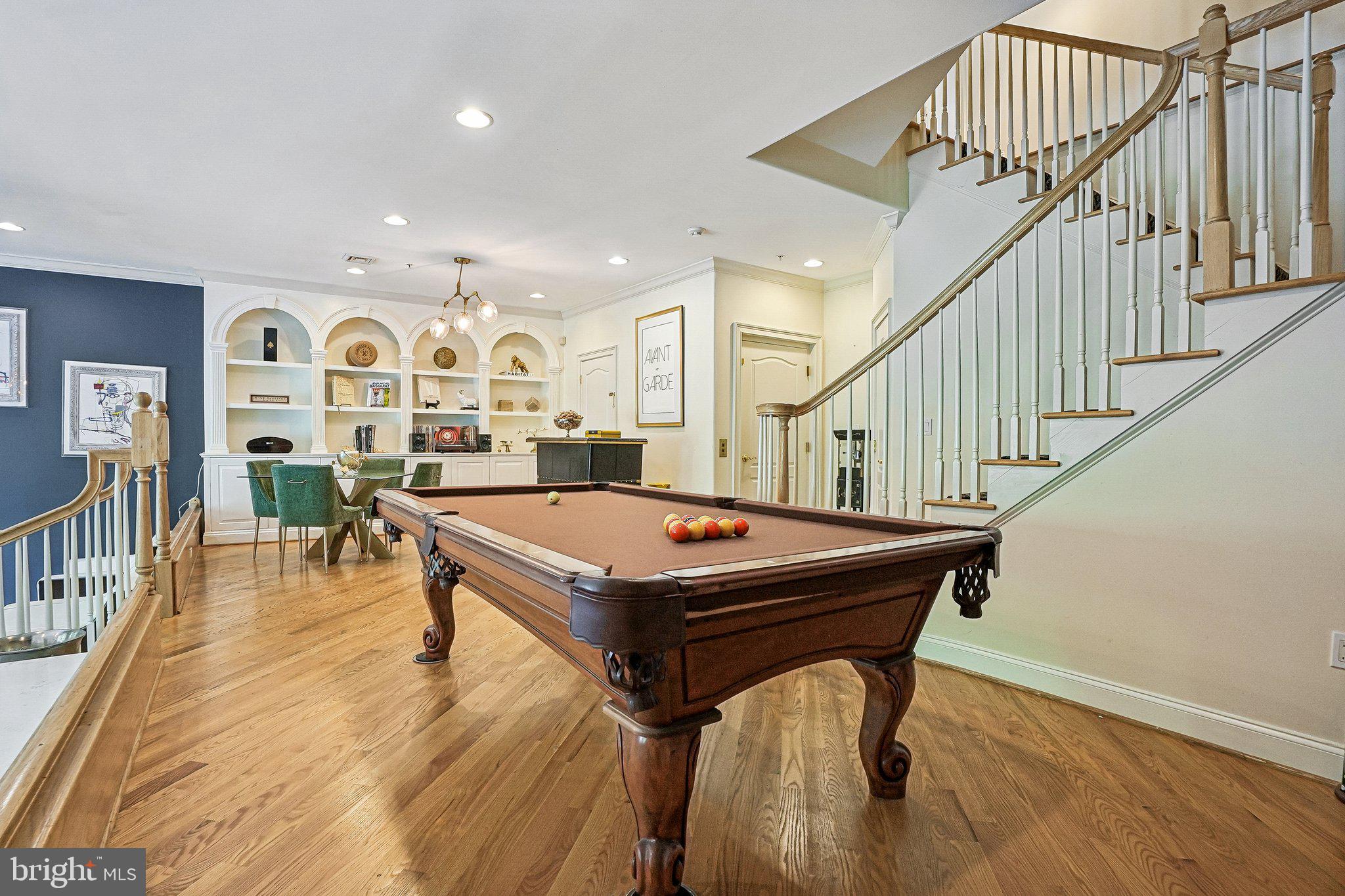 CARRIAGEHOUSEROWBRAN - Residential