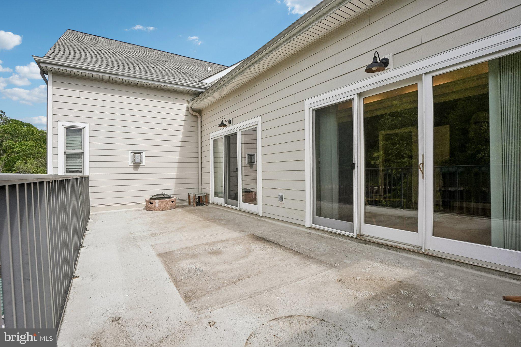 CARRIAGEHOUSEROWBRAN - Residential
