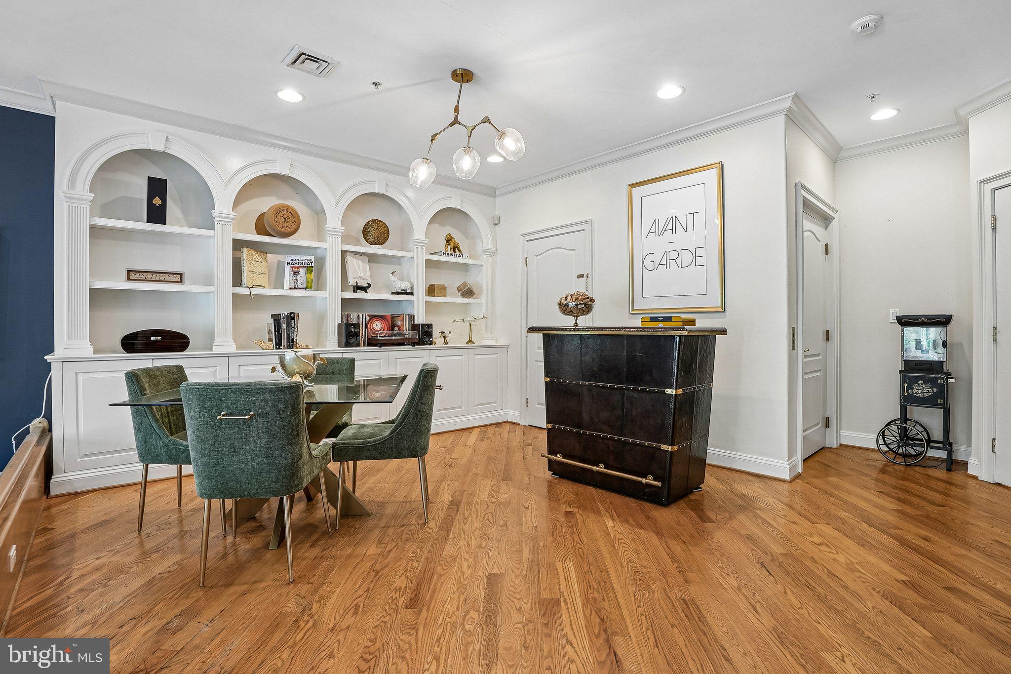 CARRIAGEHOUSEROWBRAN - Residential