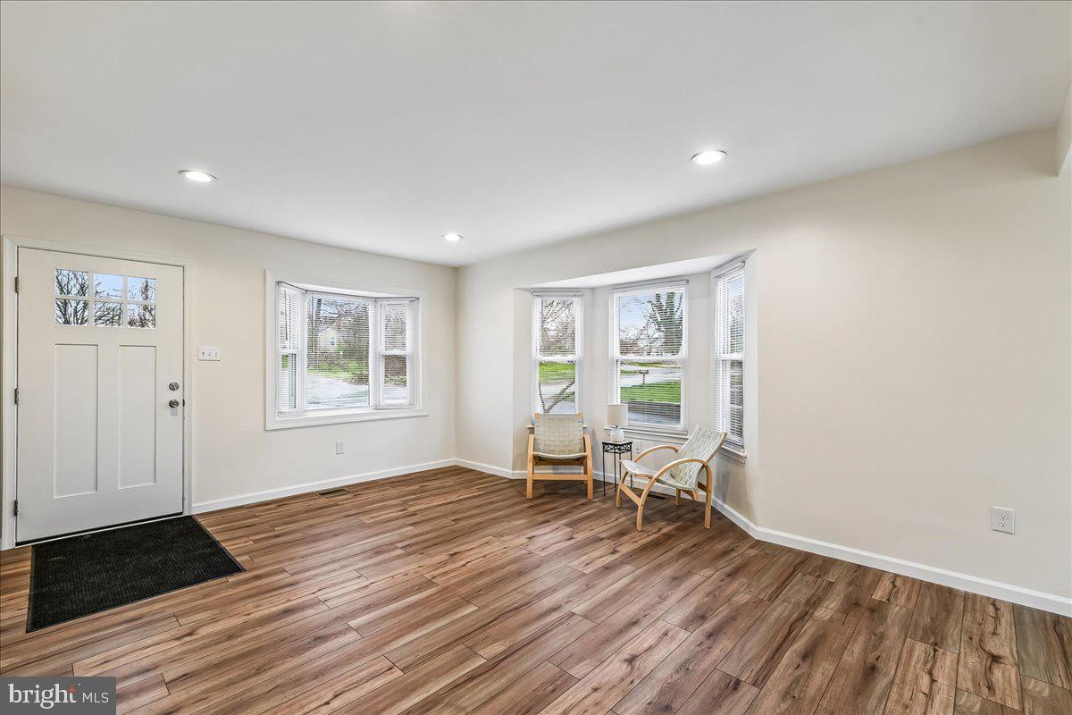 ROLAND TERRACE - Residential