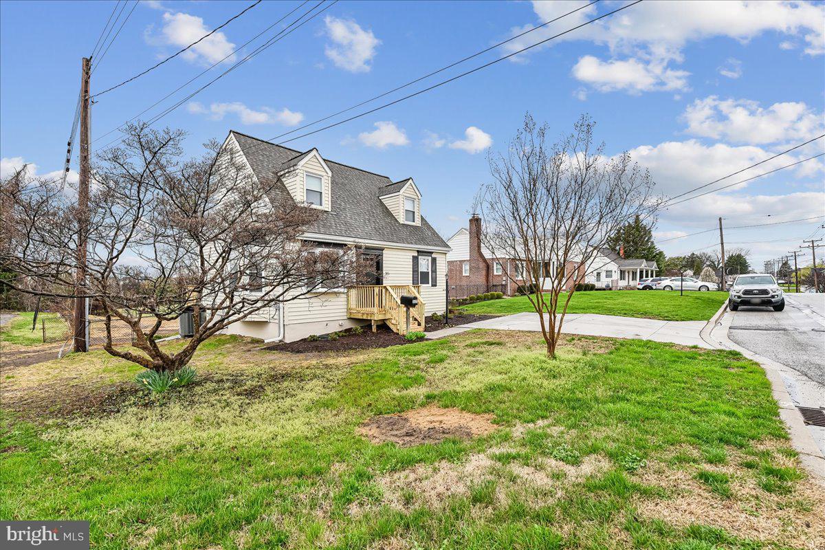 ROLAND TERRACE - Residential