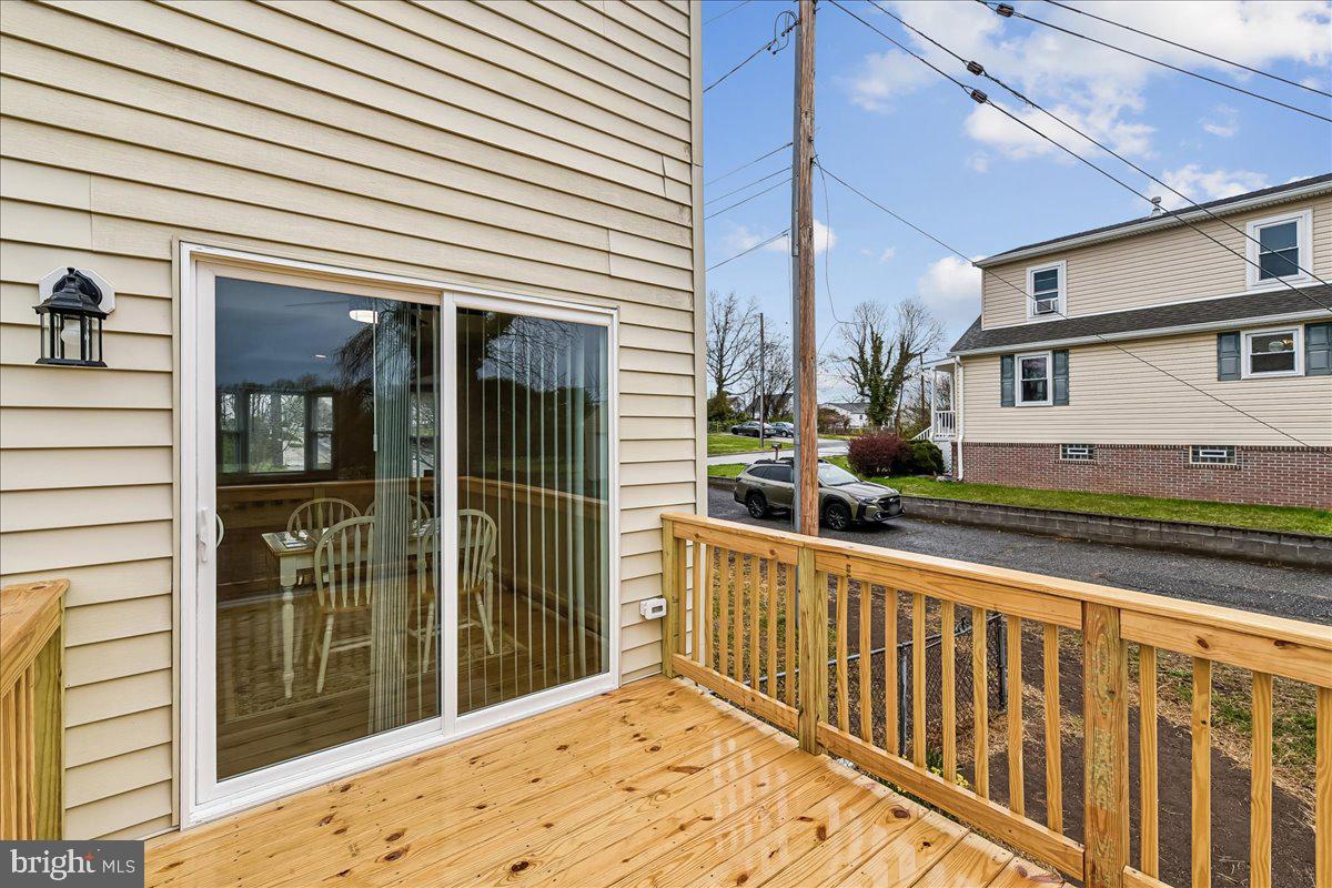 ROLAND TERRACE - Residential