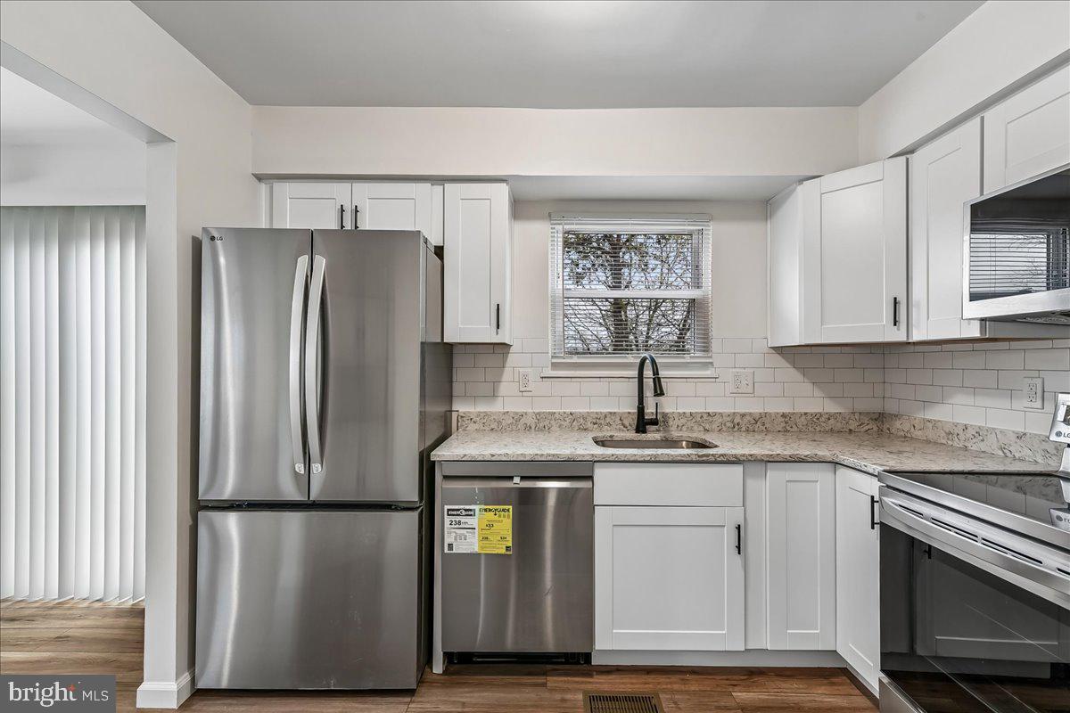 ROLAND TERRACE - Residential