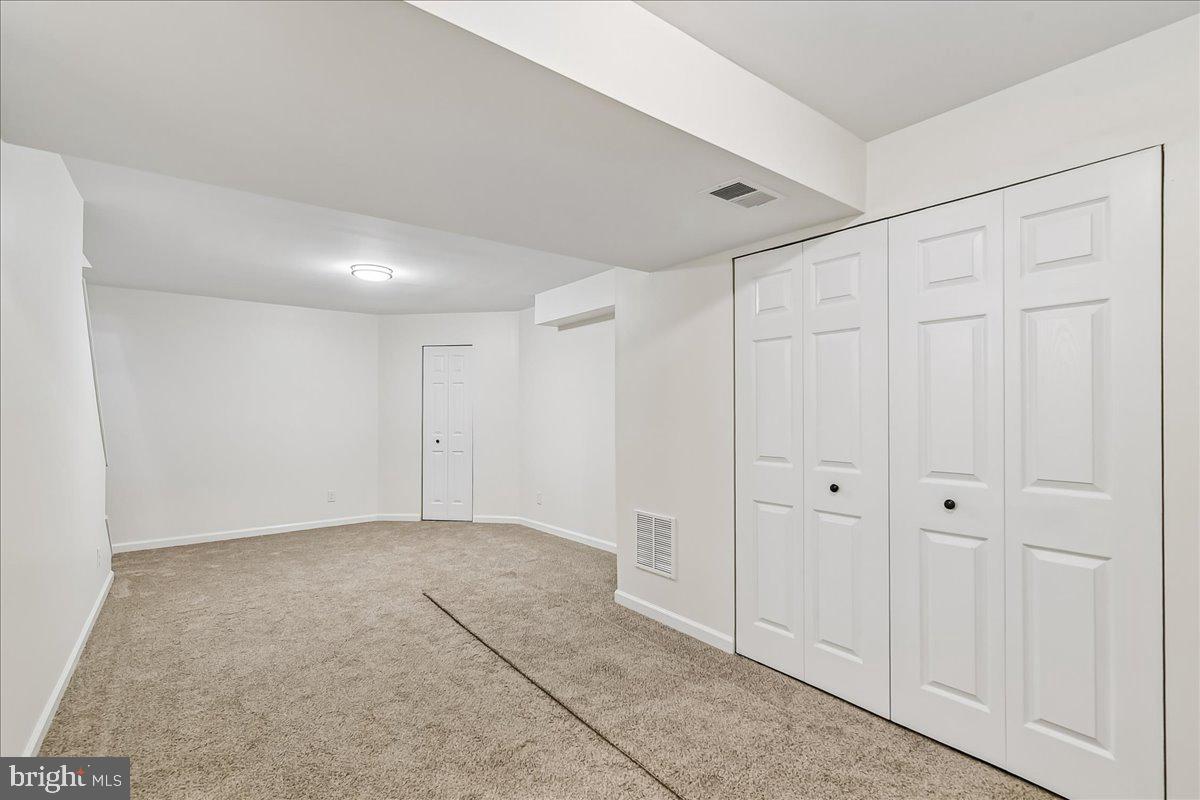 ROLAND TERRACE - Residential