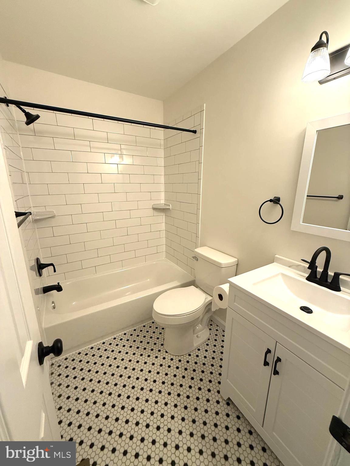 ROLAND TERRACE - Residential