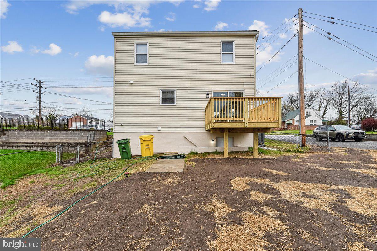 ROLAND TERRACE - Residential